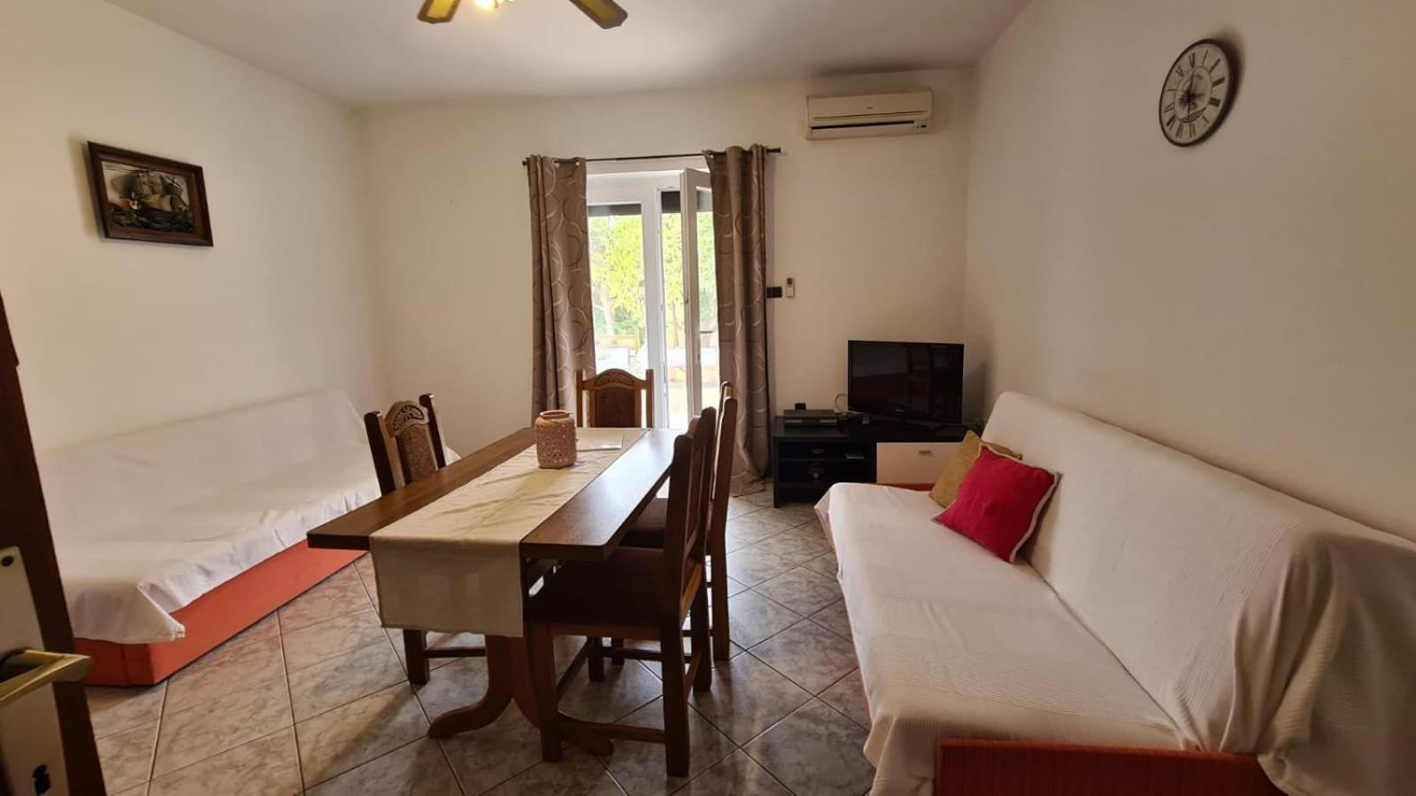 Apartmani Jelena Petrčane Zimmer foto